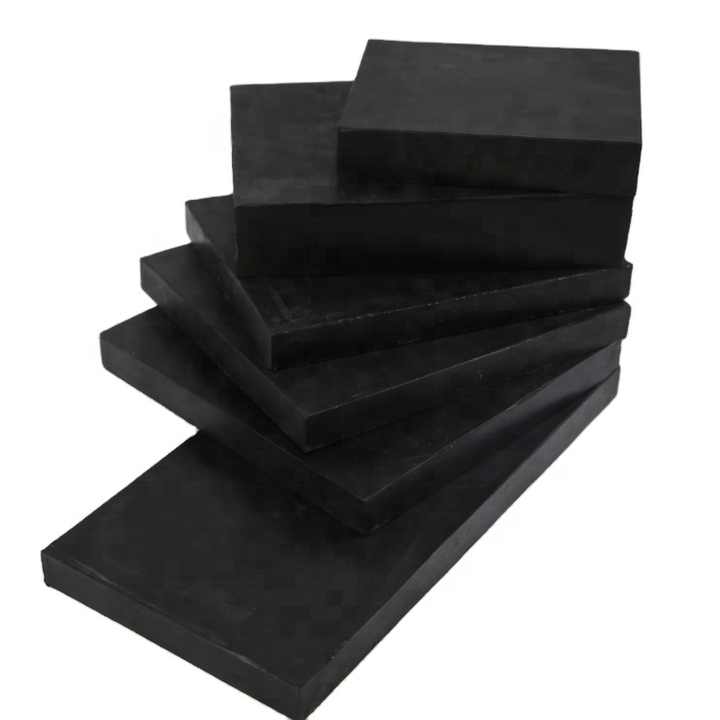 Aangepaste vormen en afmetingen van natuurlijk rubberblok
